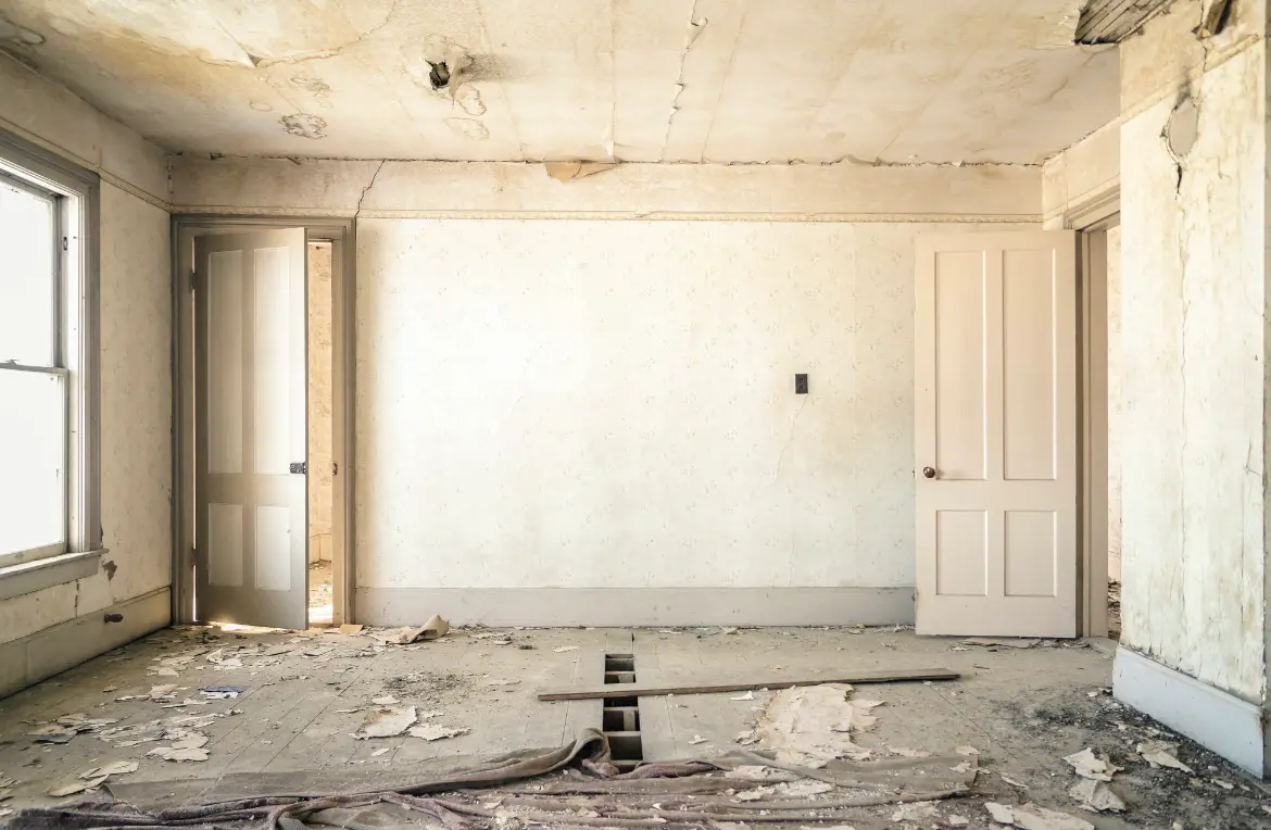 Waste disposal crew managing a cleanout project in North Vernon